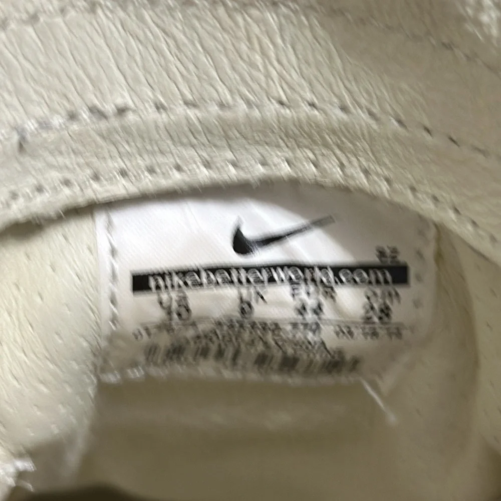 2014 NIKE Tiempo 94 Mid SP Liquid Gold Sneakers - Picture 8 of 9